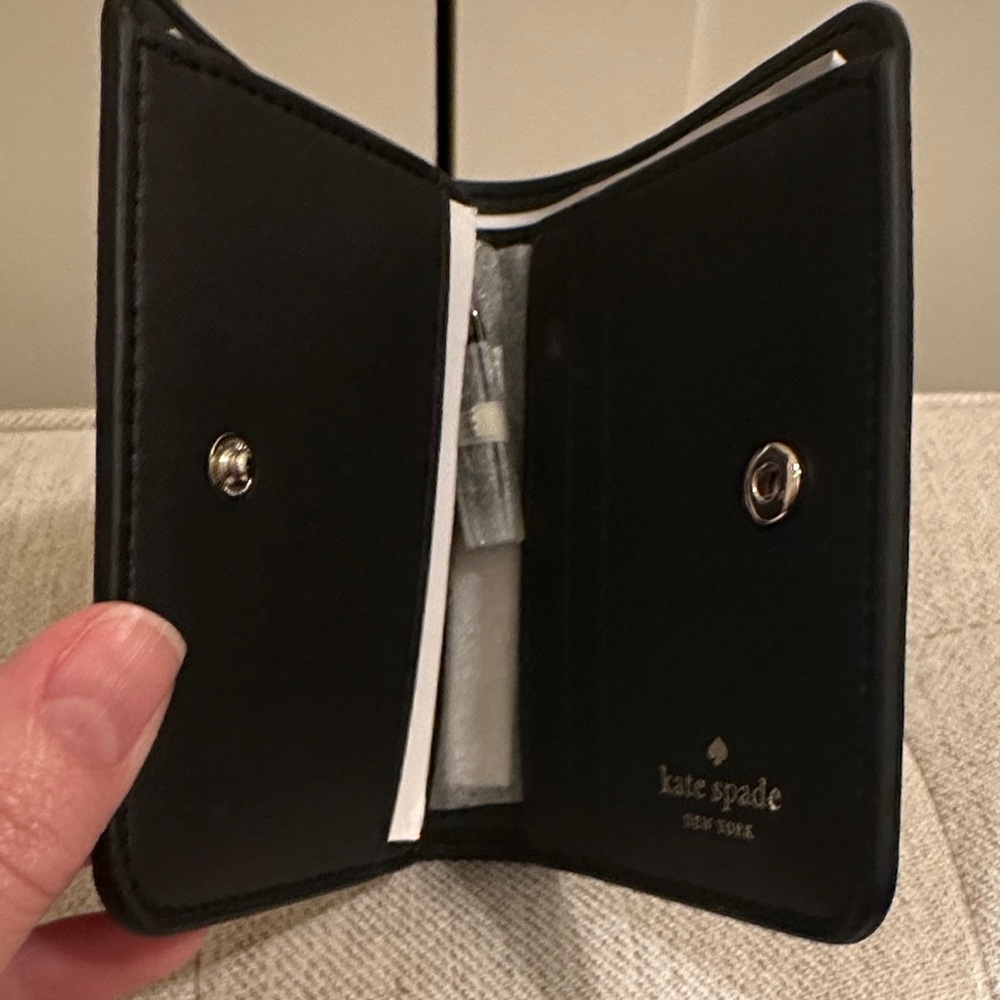 Kate Spade Black and Cream Spade Flower Floral Small Wallet KG493 - Picture 4 of 5